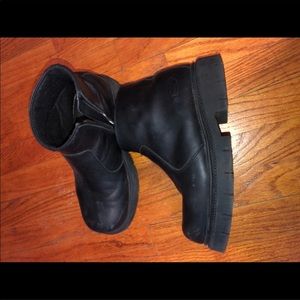 90s grunge booties